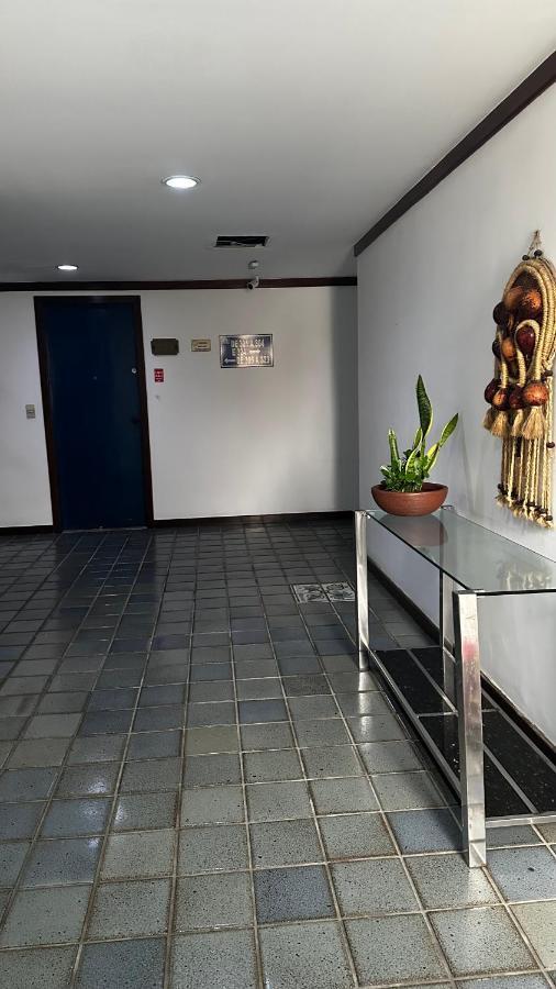 Apartamento Inteiro Frente Ao Mar De Ondina Salvador de Bahía Exterior foto